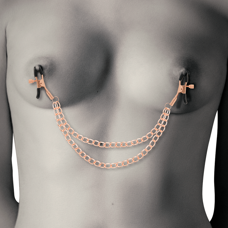 COQUETTE CHIC DESIRE - CLIPES DE BICOS DE METAL FANTASY COM CORRENTE - Toys "n" Us