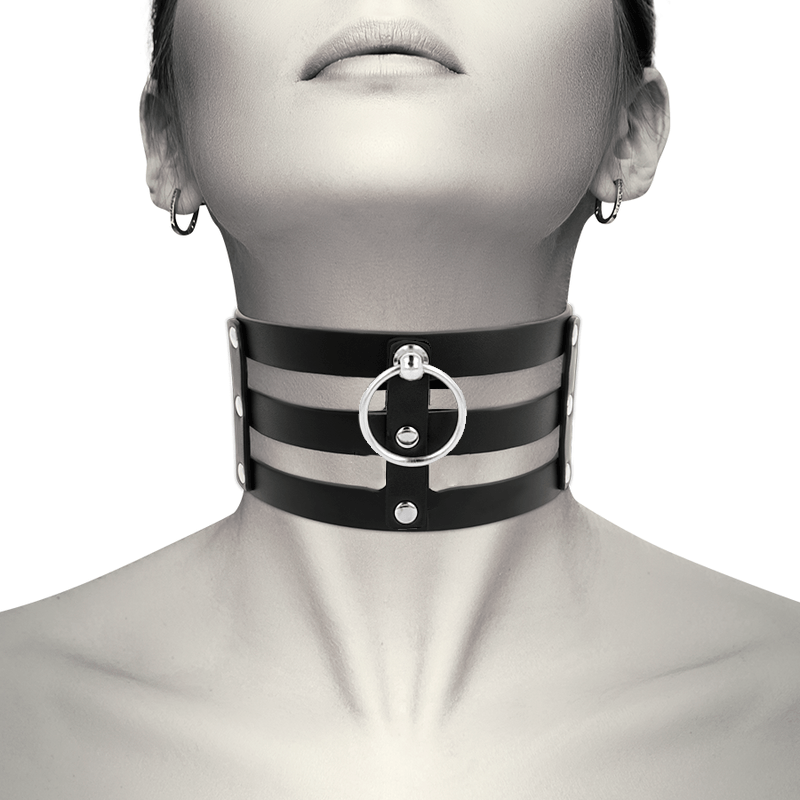 COQUETTE CHIC DESIRE - GARGANTILHA DE COURO VEGANO ESTILO FETISH - Toys "n" Us