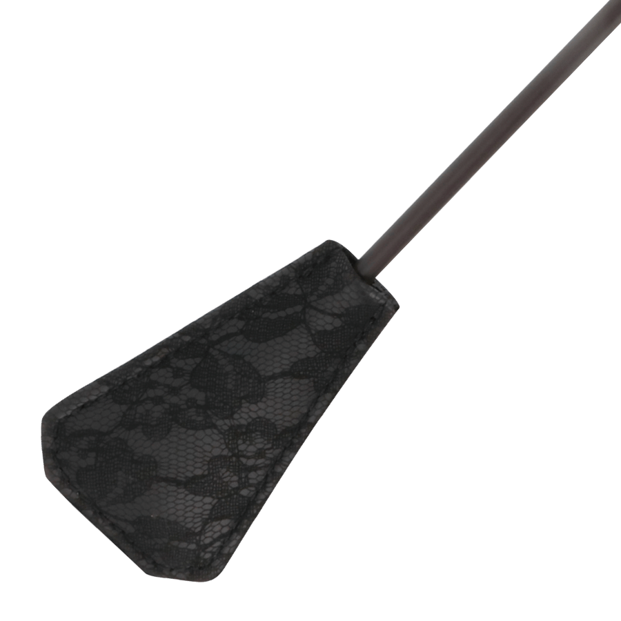 DARKNESS - CHICOTE DE PENA DE AMOR PRETO 56 CM - Toys "n" Us