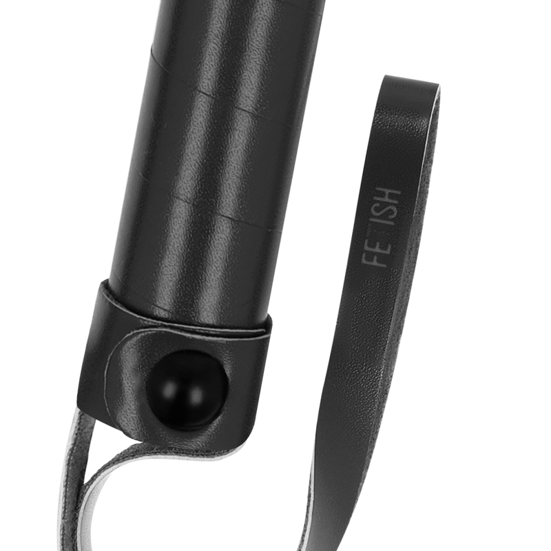 FETISH SUBMISSIVE - CHICOTE DE COURO VEGANO - Toys "n" Us