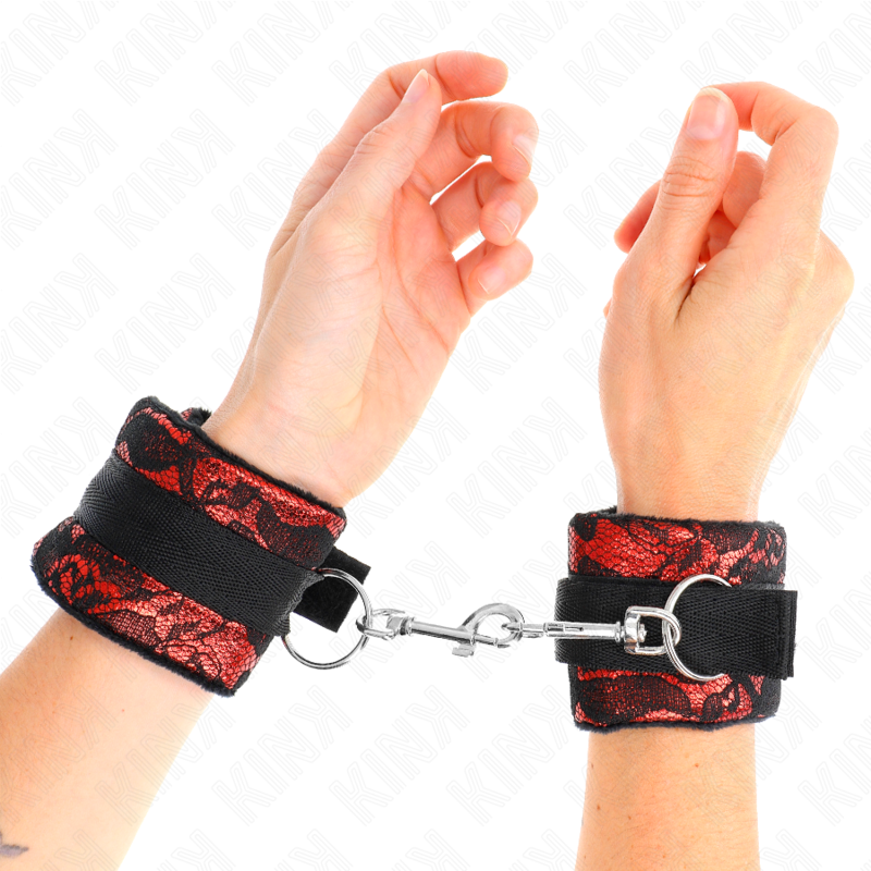 KINK - PULSEIRA CURTA DE VELUDO E RENDA E FITA DE NYLON VERMELHO/PRETO 23 X 6,5 CM