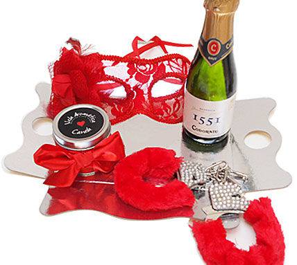 INEDIT - EROTIC KIT RED VENETIAN MASK - Toys "n" Us