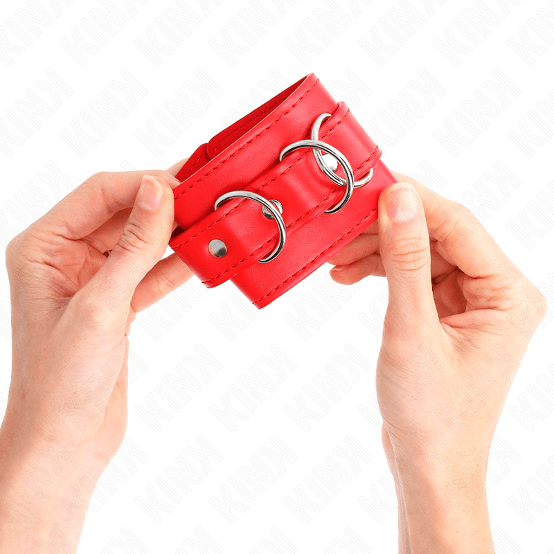 KINK - 3 RETENÇÕES DE PULSO D - RING AJUSTÁVEIS VERMELHO 17,5 - 25 CM X 6 CM - Toys "n" Us