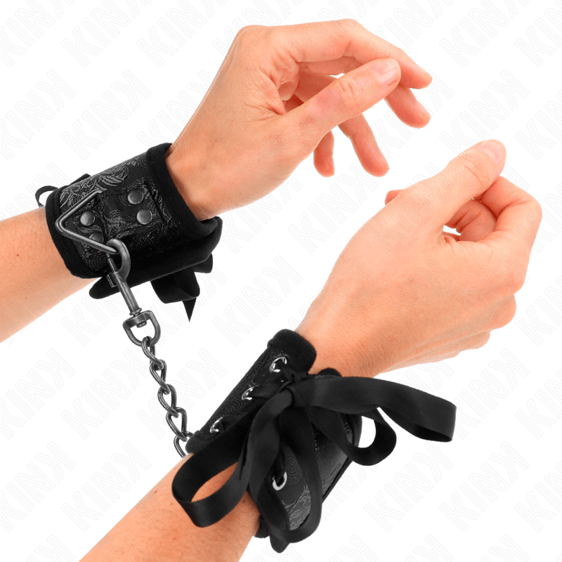KINK - PULSO SCANDAL DETALHES DE RENDA PRETA 24,5 CM X 6,5 CM - Toys "n" Us