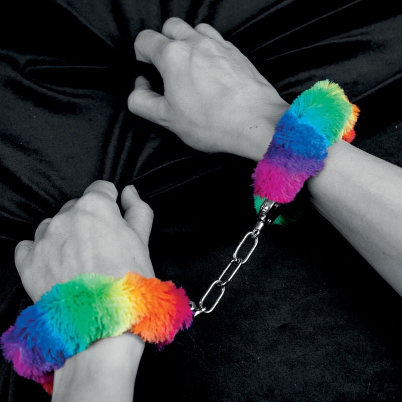 SPENCER & FLEETWOOD - RAINBOW LINED METAL HANDCUFFS - Toys "n" Us