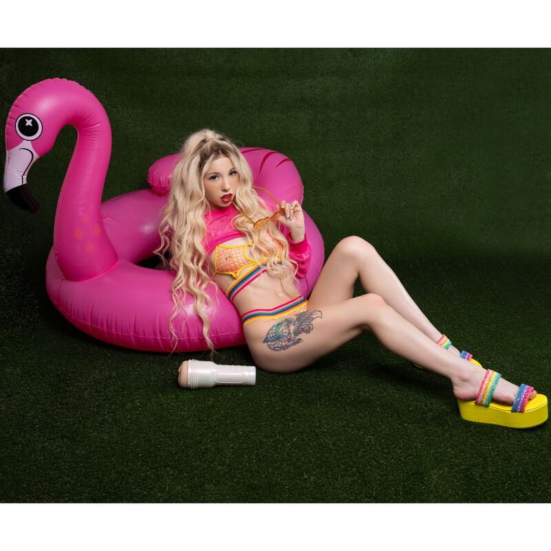 FLESHLIGHT GIRLS - KENZIE REEVES VAGINA - Toys "n" Us