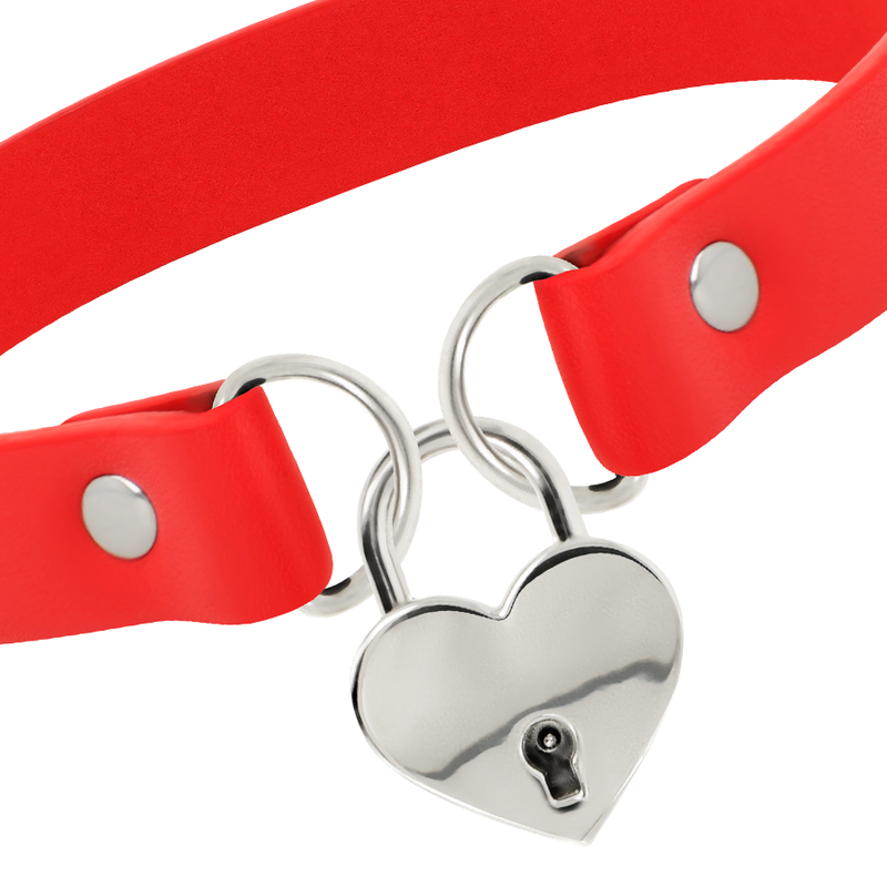 COQUETTE CHIC DESIRE - COLAR DE COURO VEGANO VERMELHO COM ACESSÓRIO DE CORAÇÃO COM CHAVE