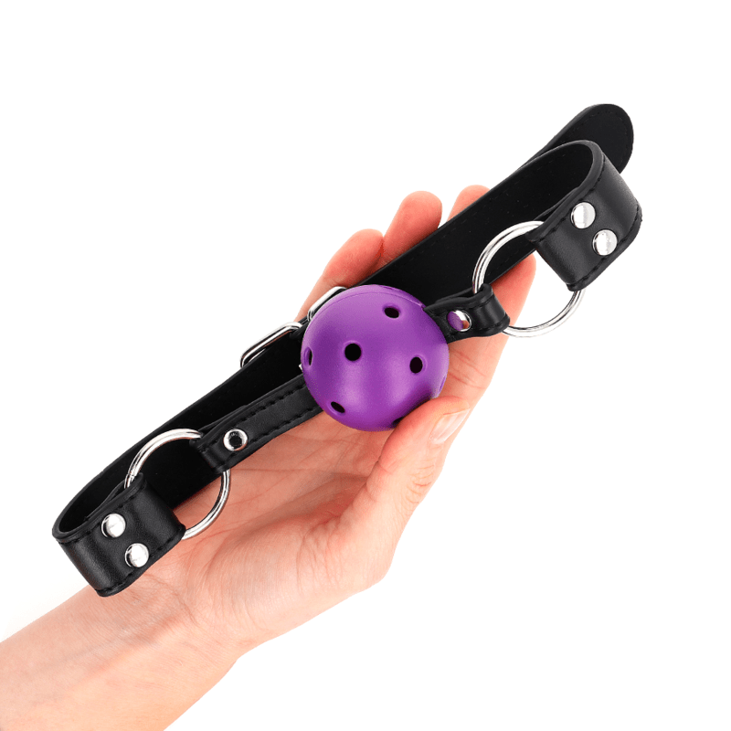 KINK - BOLA RESPIRÁVEL 4 CM MORDAÇA COM REBITE DUPLO ROXO 62,5 x 2,5 CM AJUSTÁVEL 42 - 58 CM - Toys "n" Us