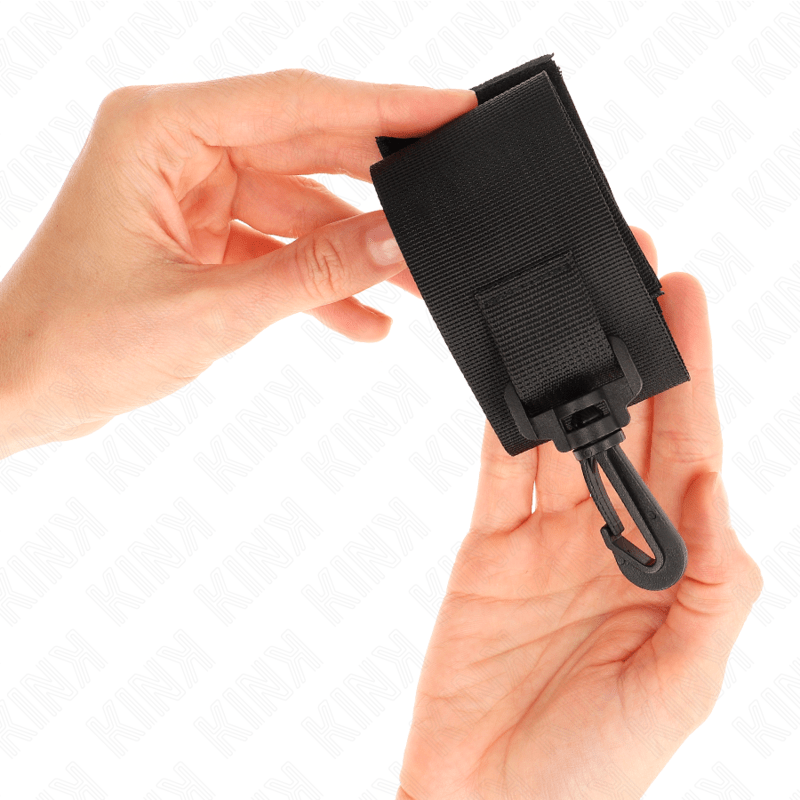 KINK - NYLON WRIST RESTRAINTS BLACK - Toys "n" Us