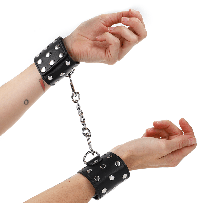 KINK - RETENÇÕES DE PULSO COM SNAP FASTEN COMPLETO DE REBITES PRETOS AJUSTÁVEIS 19 - 24 CM X 5,5 CM - Toys "n" Us