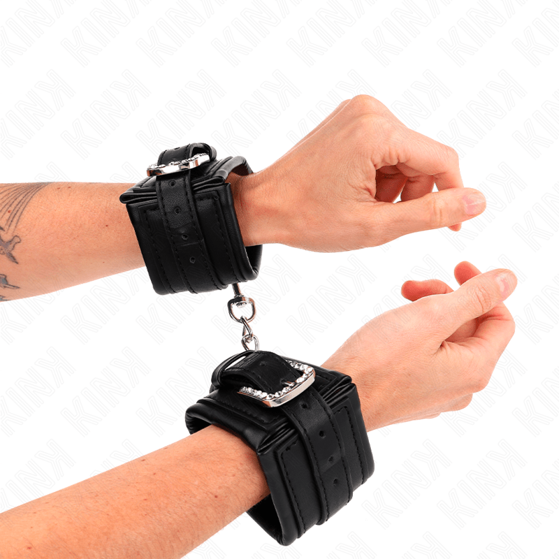 KINK - RHINESTONE BUCKLE WRIST RESTRAINTS BLACK ADJUSTABLE 25 - 32 CM X 5.5 CM - Toys "n" Us