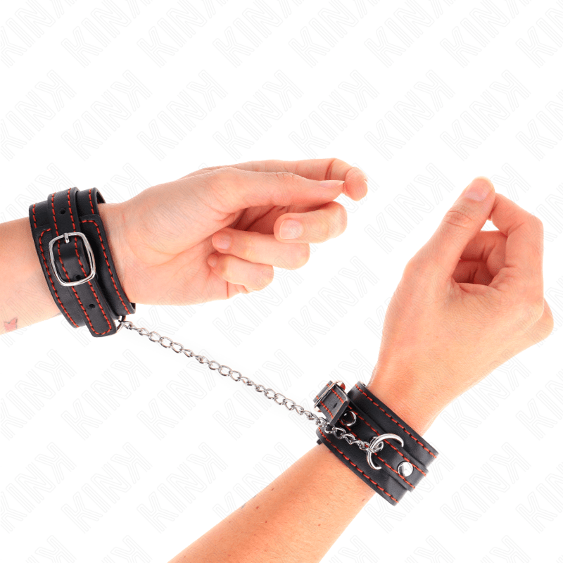 KINK - SMALL WRIST RESTRAINTS BLACK WITH RED LINING ADJUSTABLE 14 - 24 CM X 3.5 CM - Toys "n" Us